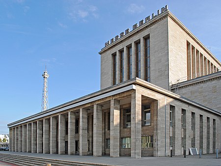 Messe Berlin mit Funkturm 2