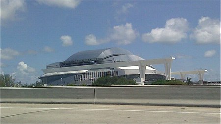 Tập_tin:Miami_Ballpark_August_Construction_Update.jpg