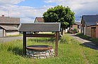 Čeština: Studna na návsi v Sobáčově, části Mladče English: Common well in Sobáčov, part of Mladeč, Czech Republic.