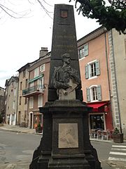 Monument à Léon Boyer