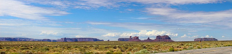 File:Monument Valley, Utah, US - panoramio (3).jpg