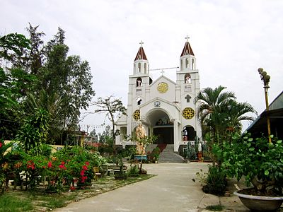 Nhà thờ Giáo xứ Đền Thánh Giuse An Bình ở xã Thạnh An, huyện Vĩnh Thạnh.