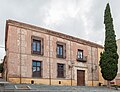 * Nomination: Palace of La Cotilla, Guadalajara, Spain --Poco a poco 08:48, 8 January 2024 (UTC) * Review The building looks a bit unnaturally distorted. -- Spurzem 16:01, 8 January 2024 (UTC)  New version --Poco a poco 20:45, 10 January 2024 (UTC)