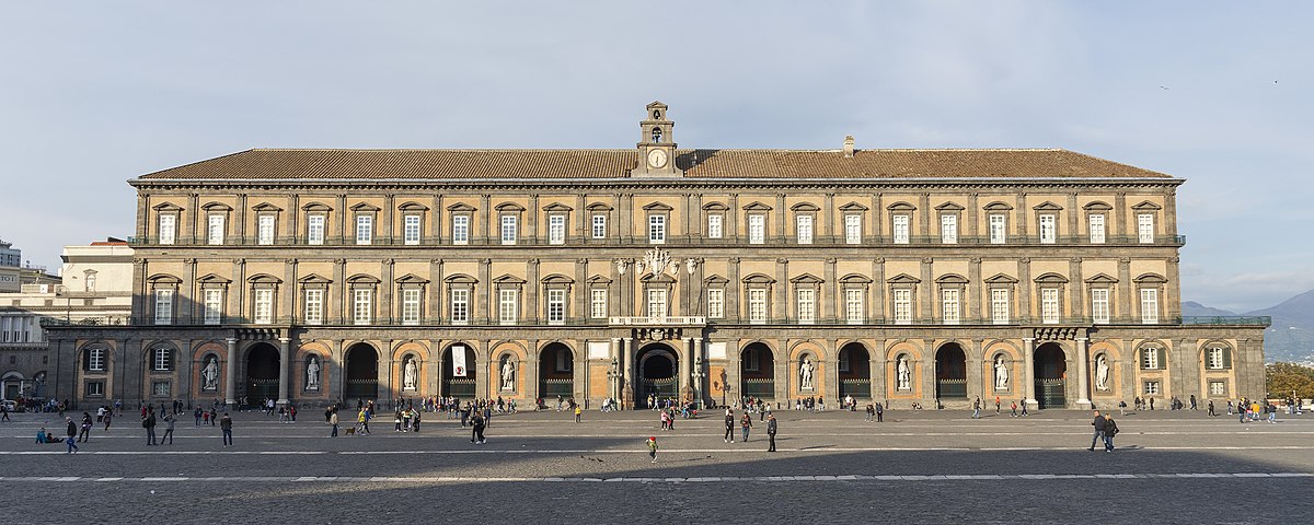 Palazzo Reale (Napoli) - Wikipedia