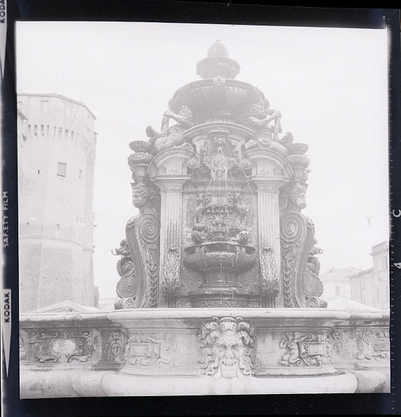 File:Paolo Monti - Servizio fotografico (Cesena, 1965) - BEIC 6339368.jpg