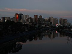 Pasig River, Mandaluyong skyline Estrella sunset