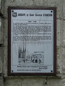 Détail de l'abbatiale d'après le polyptyque d'Anchin par Jean Bellegambe.