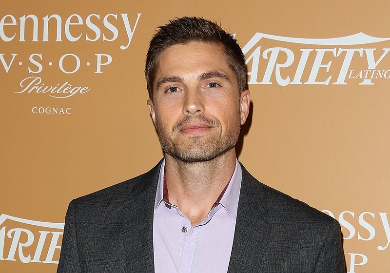 File:Picture of Eric winter.jpg