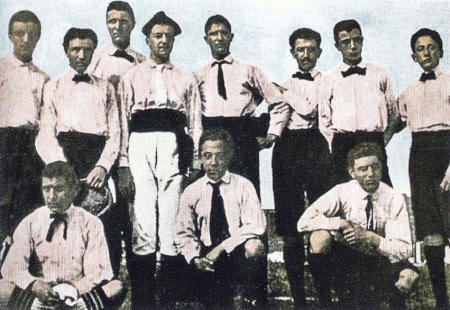Tập tin:Pionieri Juve 1898.gif