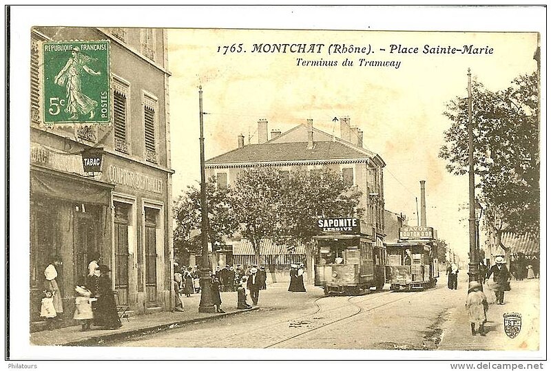 File:Place Ronde. Terminus tramways. Montchat Lyon.jpg