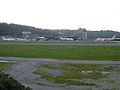 Vista da plataforma de aeronaves civís do aeroporto da Coruña. Vemos un A319 de EasyJet, un A320 de Iberia, un 737-800 de Air Europa e unha G550 privada.