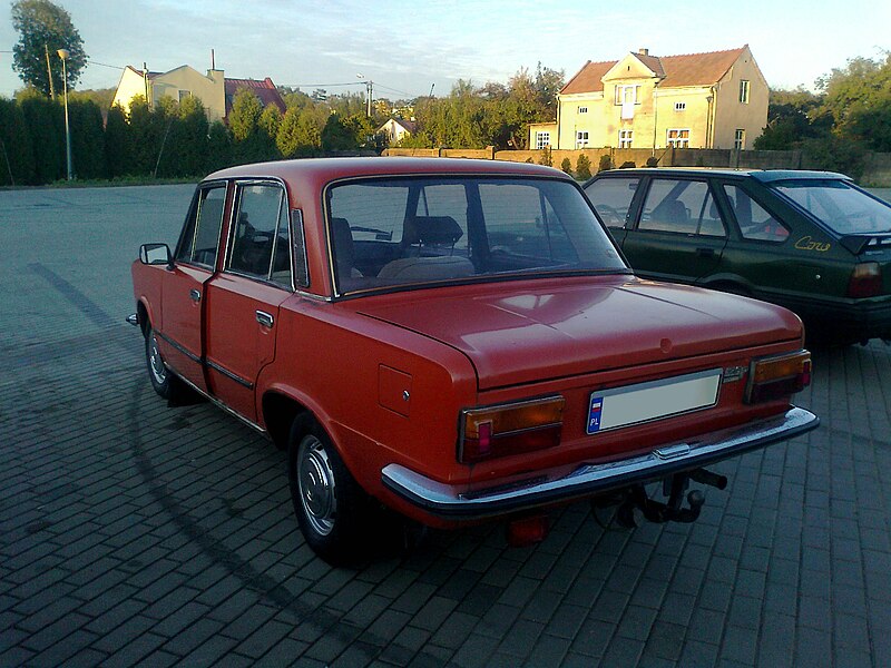 FilePolski Fiat 125p 1500 MR'78 Jasło2.jpg Wikimedia