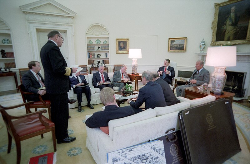 File:President Ronald Reagan holding a National Security Council Briefing in the Oval Office.jpg