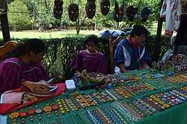 Objets proposés à la vente.