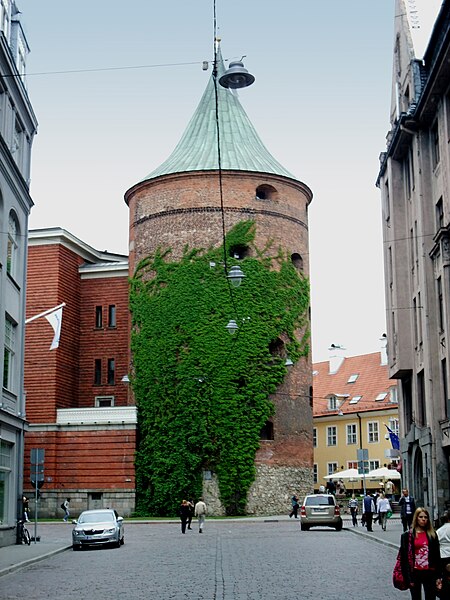 File:Riga-Pulverturm.jpg