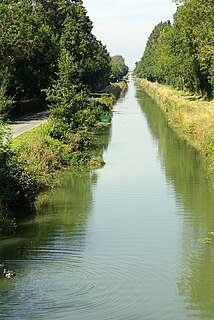 Canal de la vielle Autize French canal