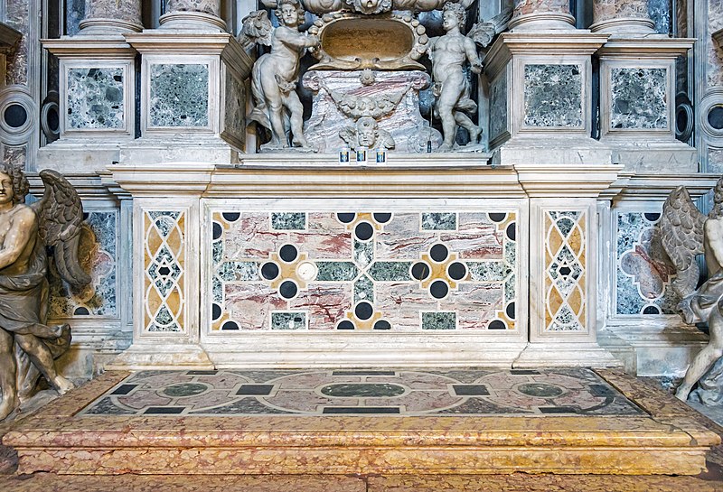 Fayl:Santa Maria degli Scalzi (Venice) - Altar of Chapel Giovanelli.jpg