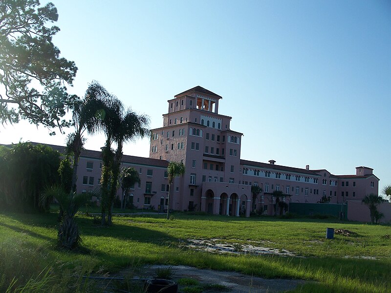 File:Sebring FL Harder Hall05.jpg