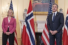 Huitfeldt with US Secretary of State Antony Blinken in 2021 Secretary Blinken Meets With Norwegian Foreign Minister Huitfeldt (51736494489) (cropped).jpg