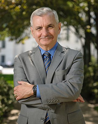 <span class="mw-page-title-main">Jack Reed (Rhode Island politician)</span> American politician (born 1949)