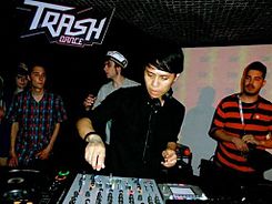 Shinichi Osawa at Beta Nightclub.jpg