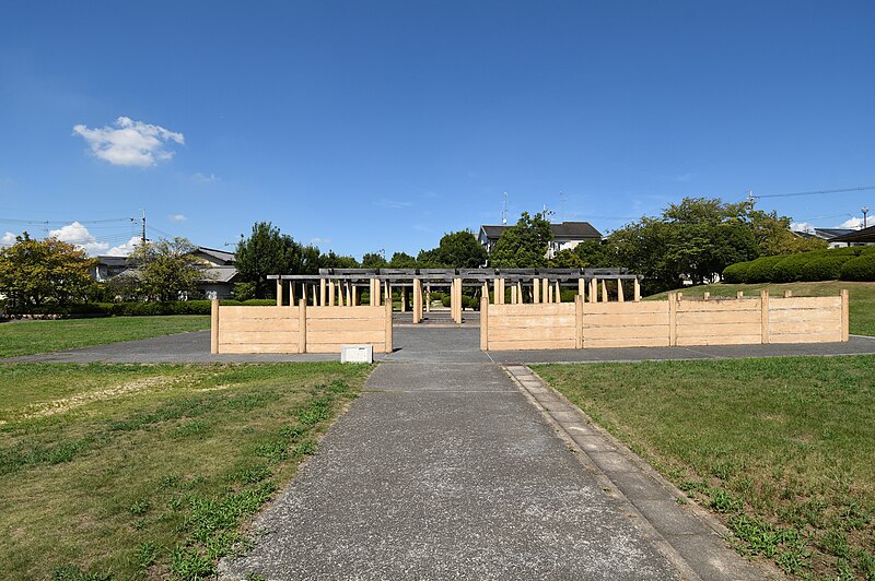 File:Shodo Kanga Site, gaikan-1.jpg