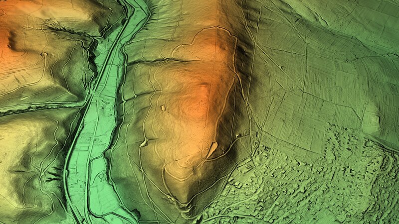 File:Siedlungsgeschichte Kapellenberg (Taunus) Digitales Geländemodell.jpg