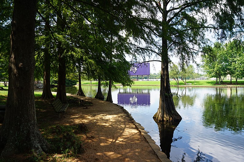 File:Stephen F. Austin State University August 2017 17 (Ag Pond and Homer Bryce Stadium).jpg