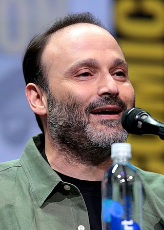 <span class="mw-page-title-main">Steven Molaro</span> Television producer and writer (born 1972)