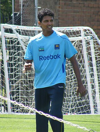 <span class="mw-page-title-main">Suraj Randiv</span> Sri Lankan former professional cricketer (born 1985)