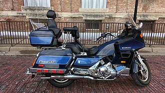 Suzuki GV1400 LXE SuzukiGV1400LXE.jpg