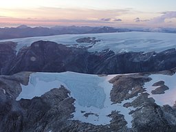 Svartisen och Glomdalen från luften.