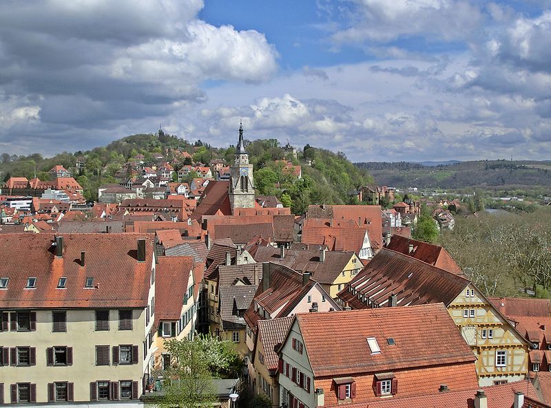 File:Tübingen Altstadt April 2014.JPG