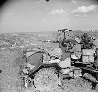 Self-propelled (SP) Bofors gun of 11th (CoLY) LAA Rgt in Italy, 16 January 1944. The British Army in Italy 1944 NA11178.jpg