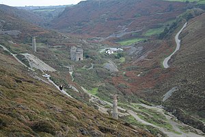 Trevellas Coombe and Blue Hills Tin Mine - geograph.org.uk - 1712128.jpg