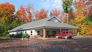 <span class="mw-page-title-main">Trout Lake Township, Michigan</span> Civil township in Michigan, United States