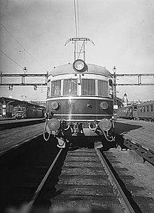 "Lyntoget" NSB type 66 (no) Østbanestasjonen 1945