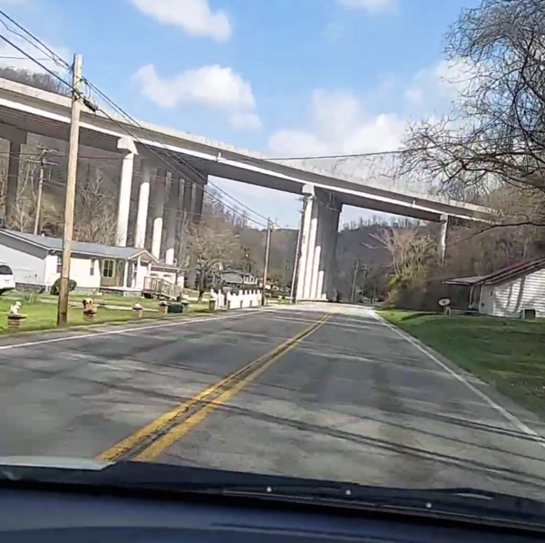 File:US 119 overpass in Sidney, Kentucky.png