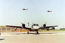 Le dernier vol d'un OV-1D de l’US Army à lieu en Corée du Sud en 1996.