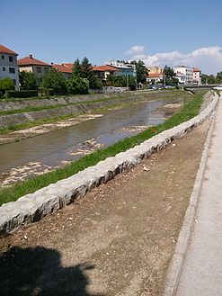 Reka Veternica, najveća reka u Porečju