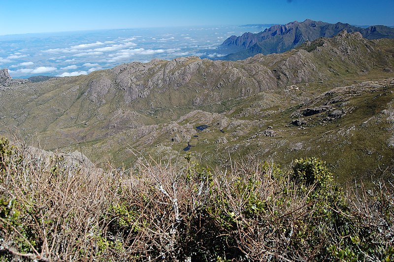 File:View from the top of Agulhas Negras - WSW^ - panoramio.jpg