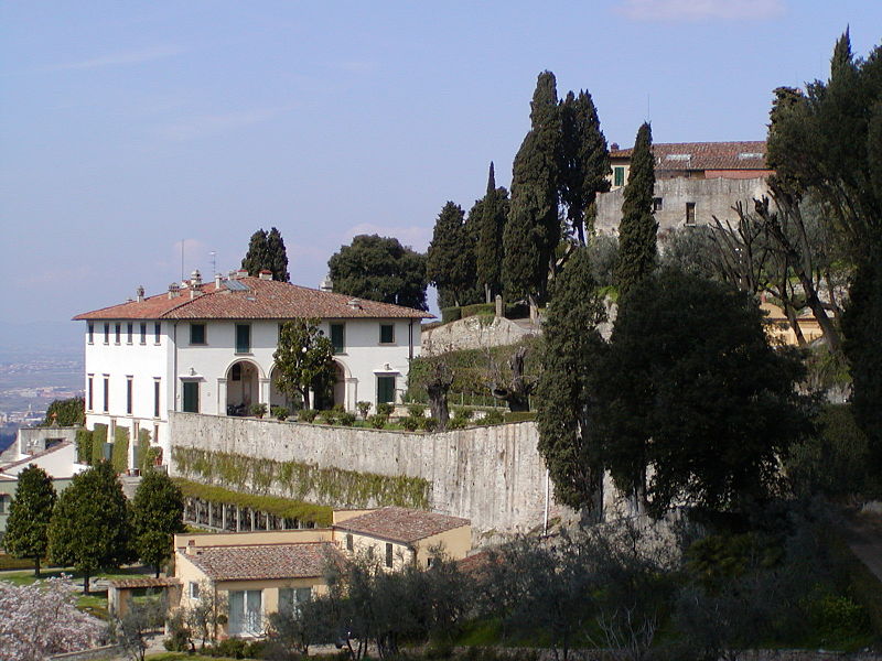 File:Villa Medici a Fiesole 1.jpg