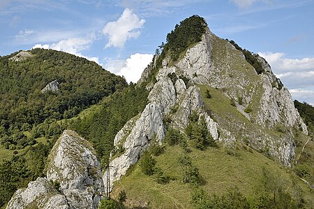 Vršatské bradlá z hradu