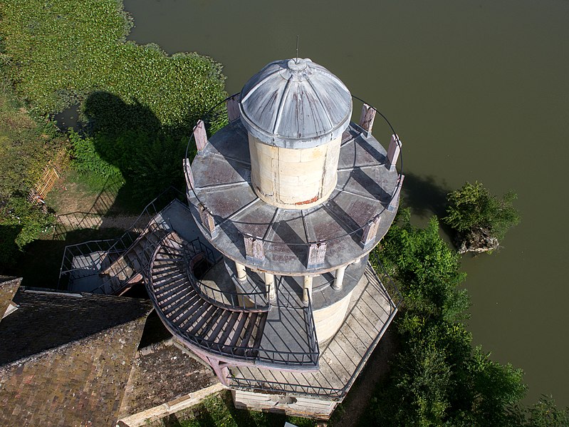 File:Vue aérienne du domaine de Versailles par ToucanWings - Creative Commons By Sa 3.0 - 028.jpg