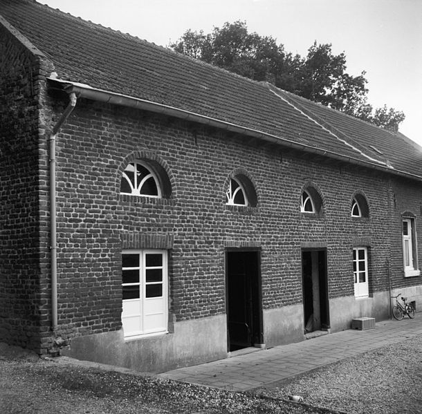 File:Watermolen De Gitstappermolen, overzicht exterieur - Vlodrop - 20244554 - RCE.jpg