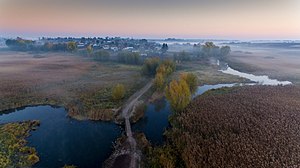 Заплава р. Грабарки та село вдалині