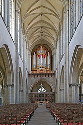 Inside Magdeburg Cathedral, looking towards the west .00 1575 Magdeburg - Magdeburger Dom.jpg