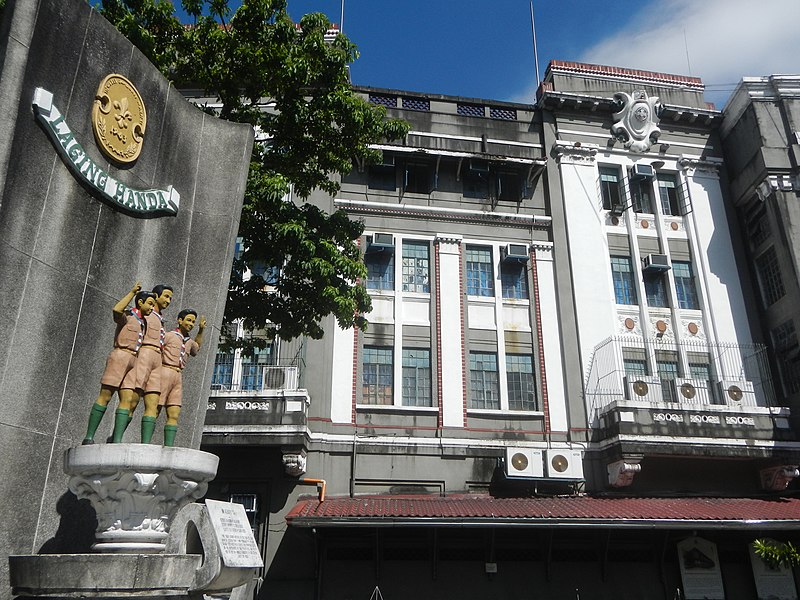 File:0339jfColegio de San Juan de Letran Boy Scouts Monument of studentsfvf.jpg