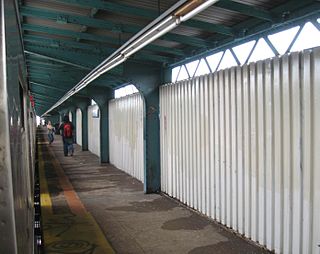 <span class="mw-page-title-main">104th Street station (BMT Jamaica Line)</span> New York City Subway station in Queens