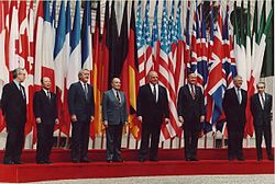 Leaders of the G7 posing for photographs in Munich, 6 July 1992 18th G7 summit member 19920706.jpg